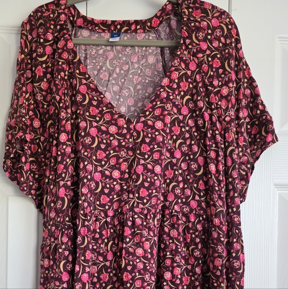 Old Navy Coral Dress with Short Sleeves